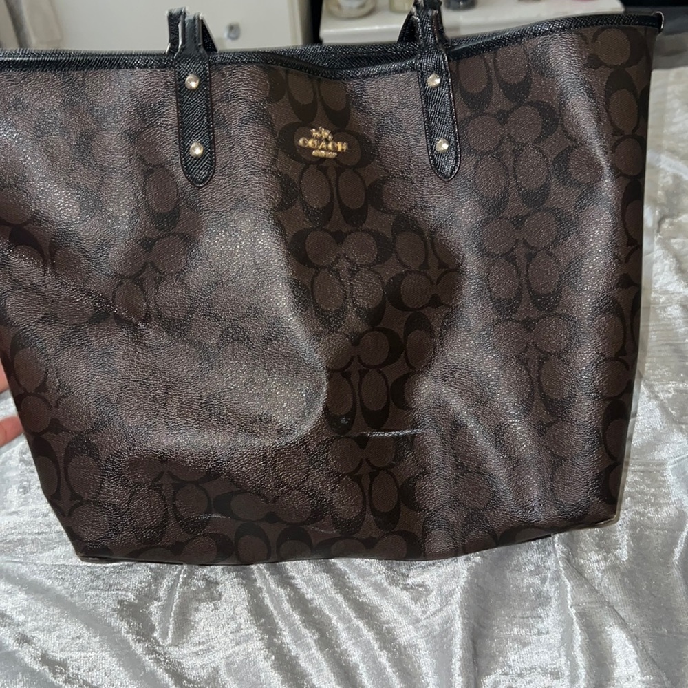 Brown reversible COACH bag